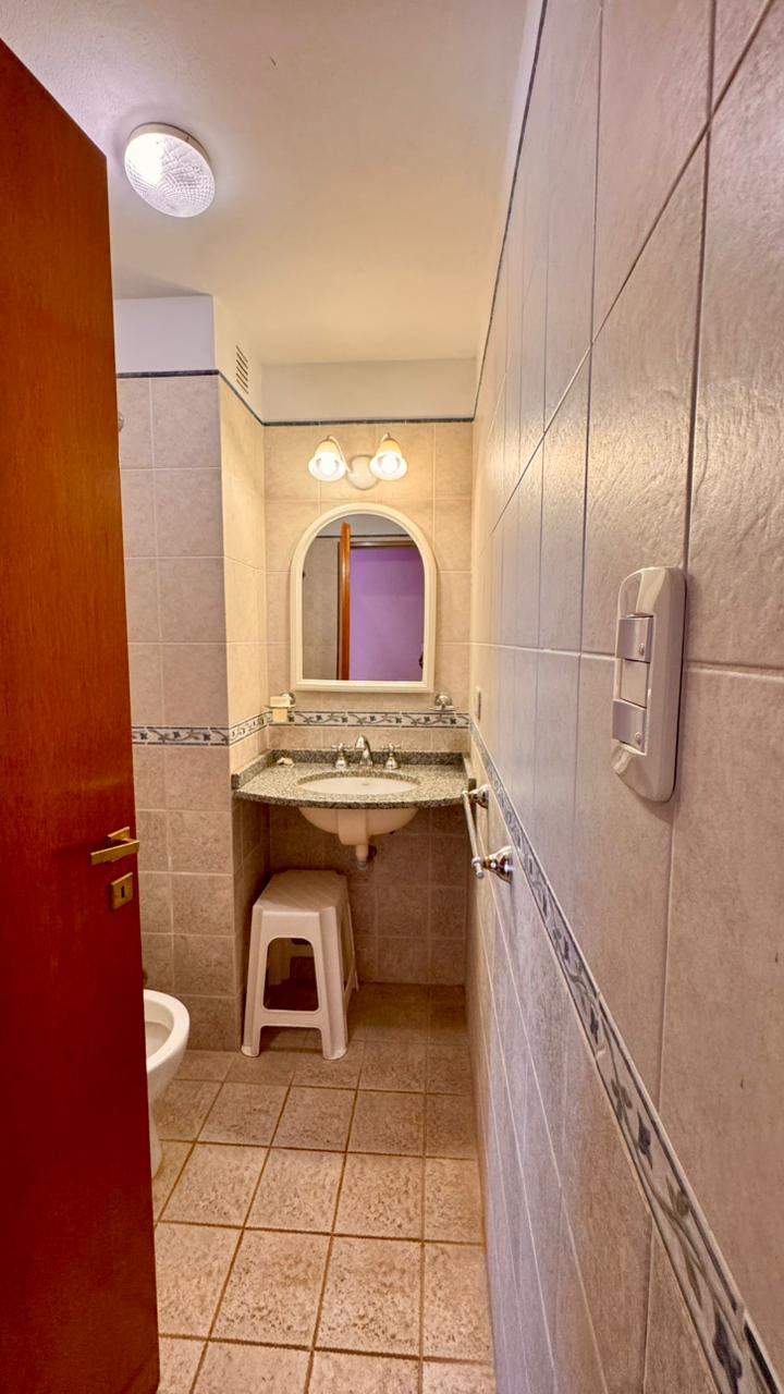 CASA EN VILLA GRAL BELGRANO EN PASAJE PRIVADO