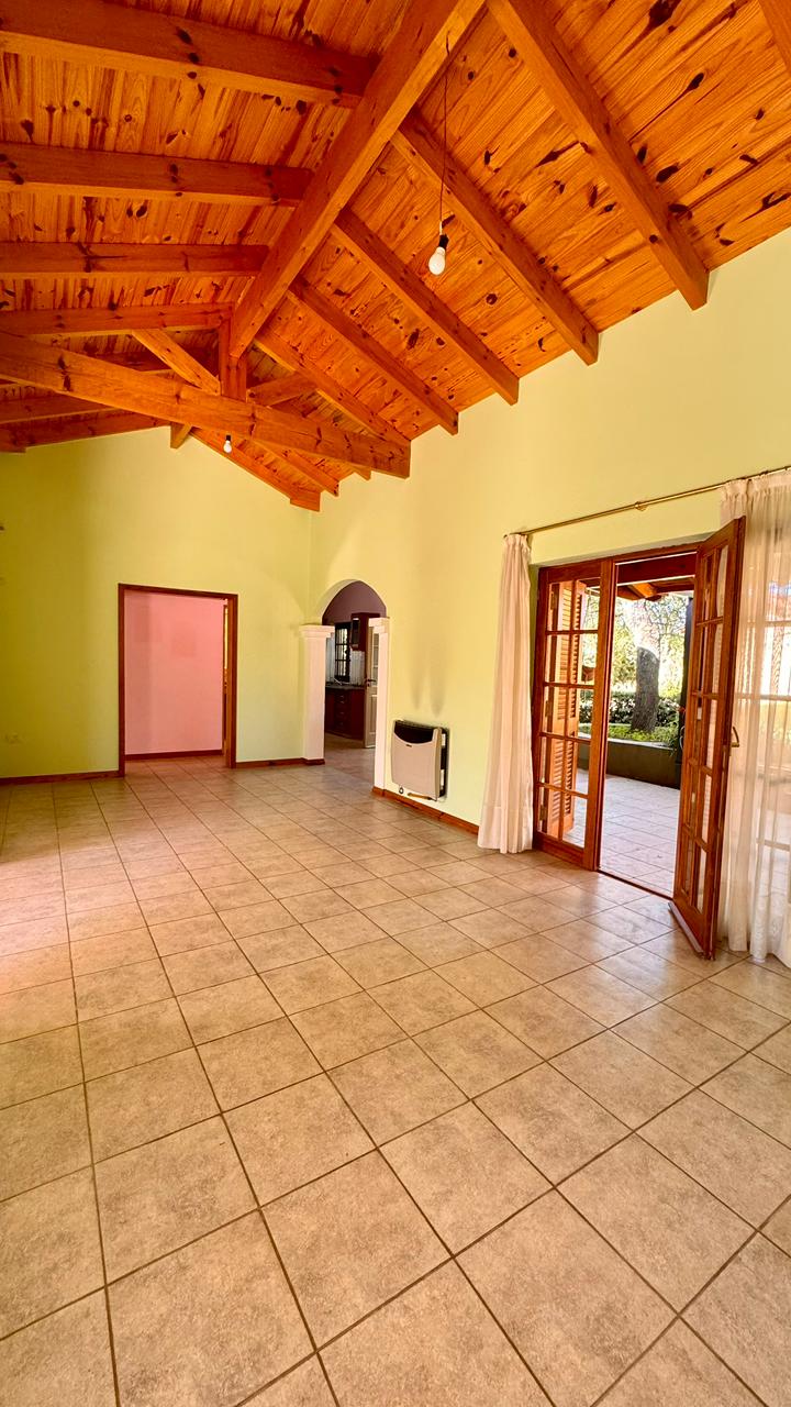 CASA EN VILLA GRAL BELGRANO EN PASAJE PRIVADO