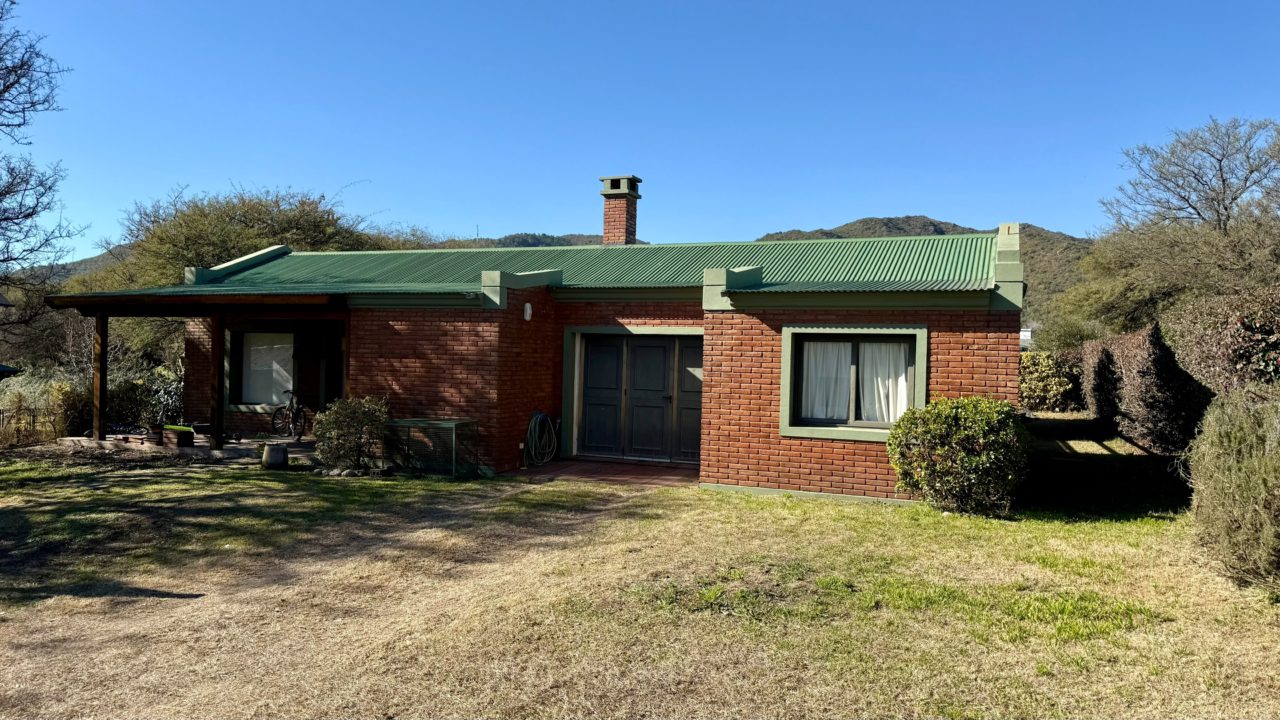 CASA EN LOS MOLLES V. GRAL BELGRANO