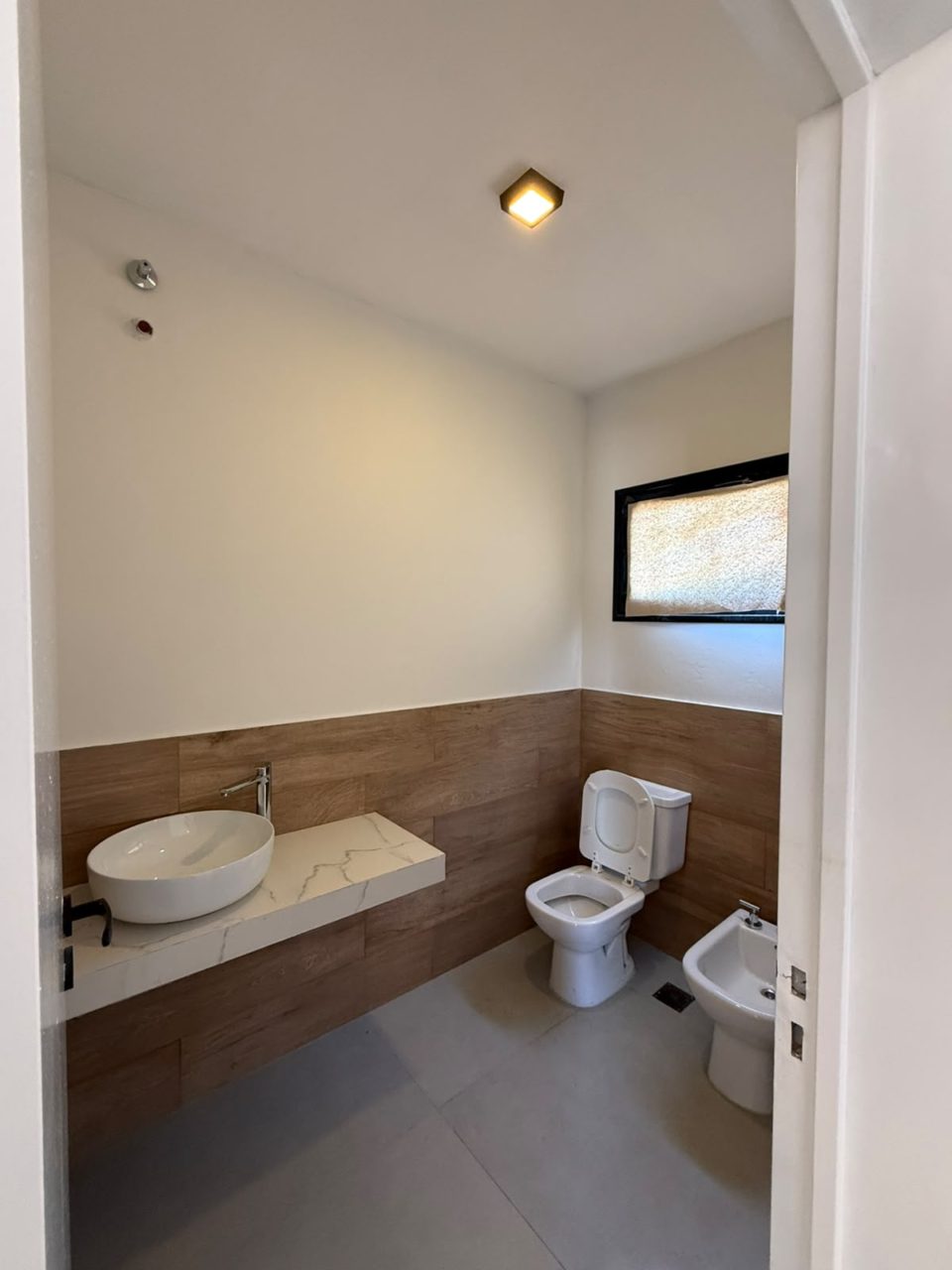 ALQUILER LOCAL COMERCIAL